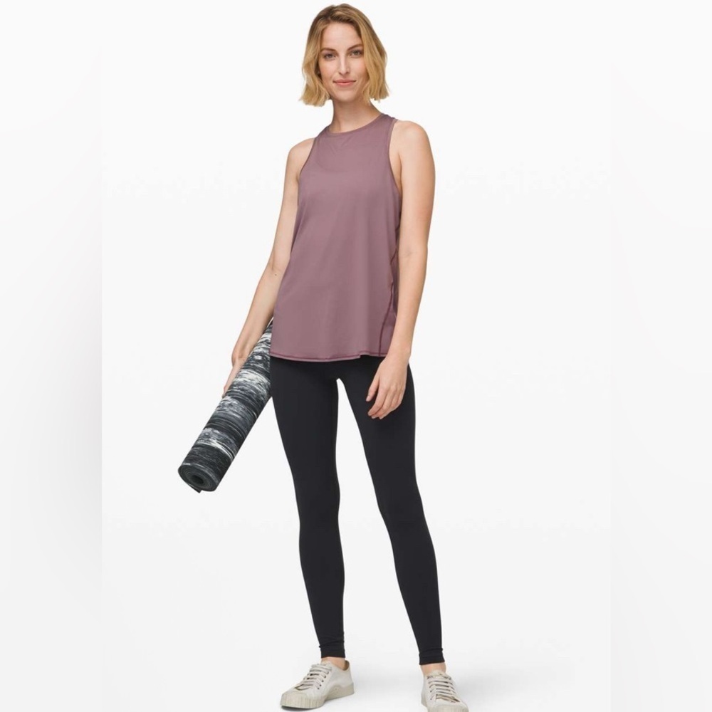 Lululemon All Tied Up Tank Size 4